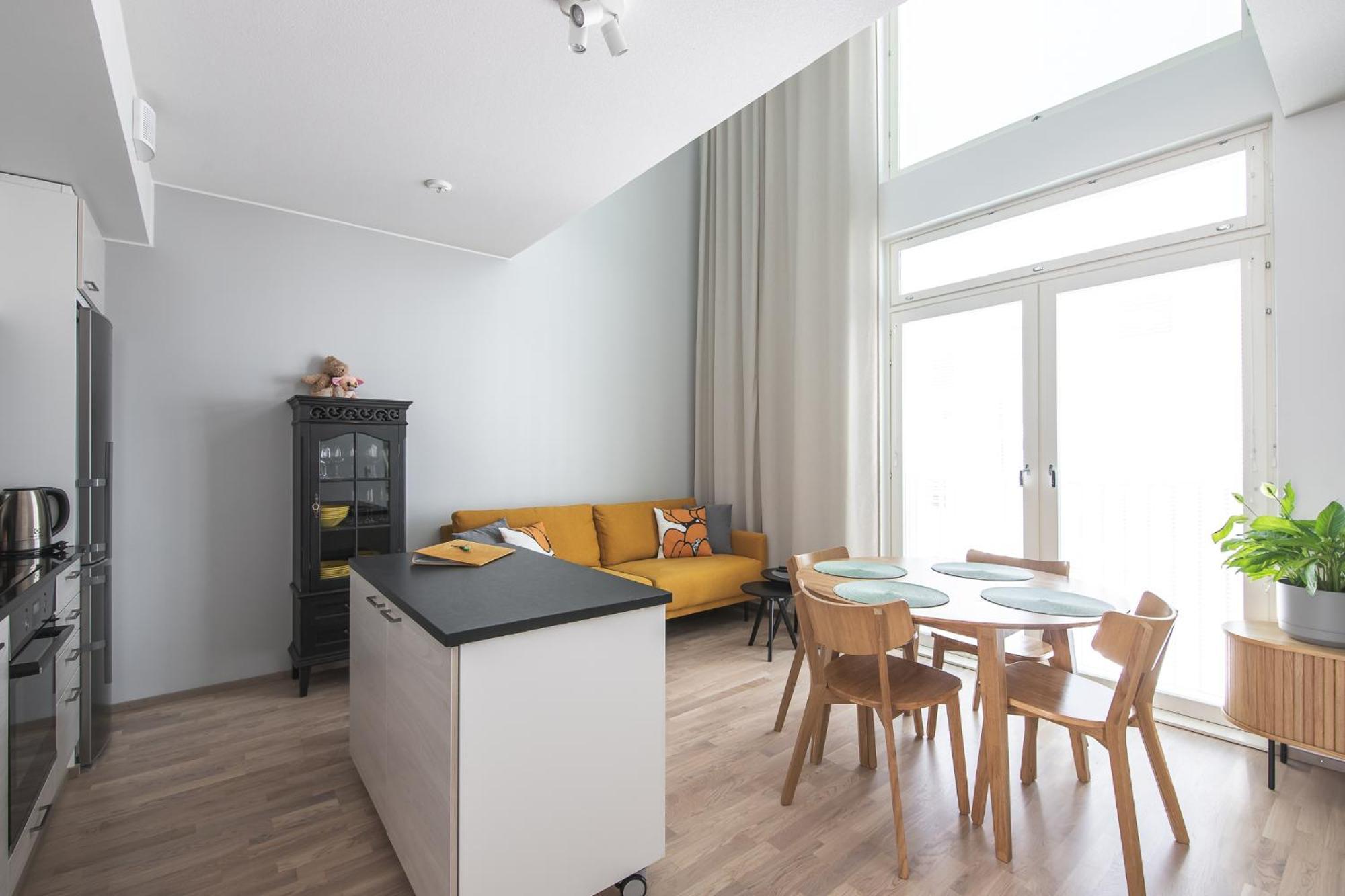 Ydinkeskustassa Saunallinen Huoneisto Kahdessa Tasossa Kuopio Buitenkant foto
